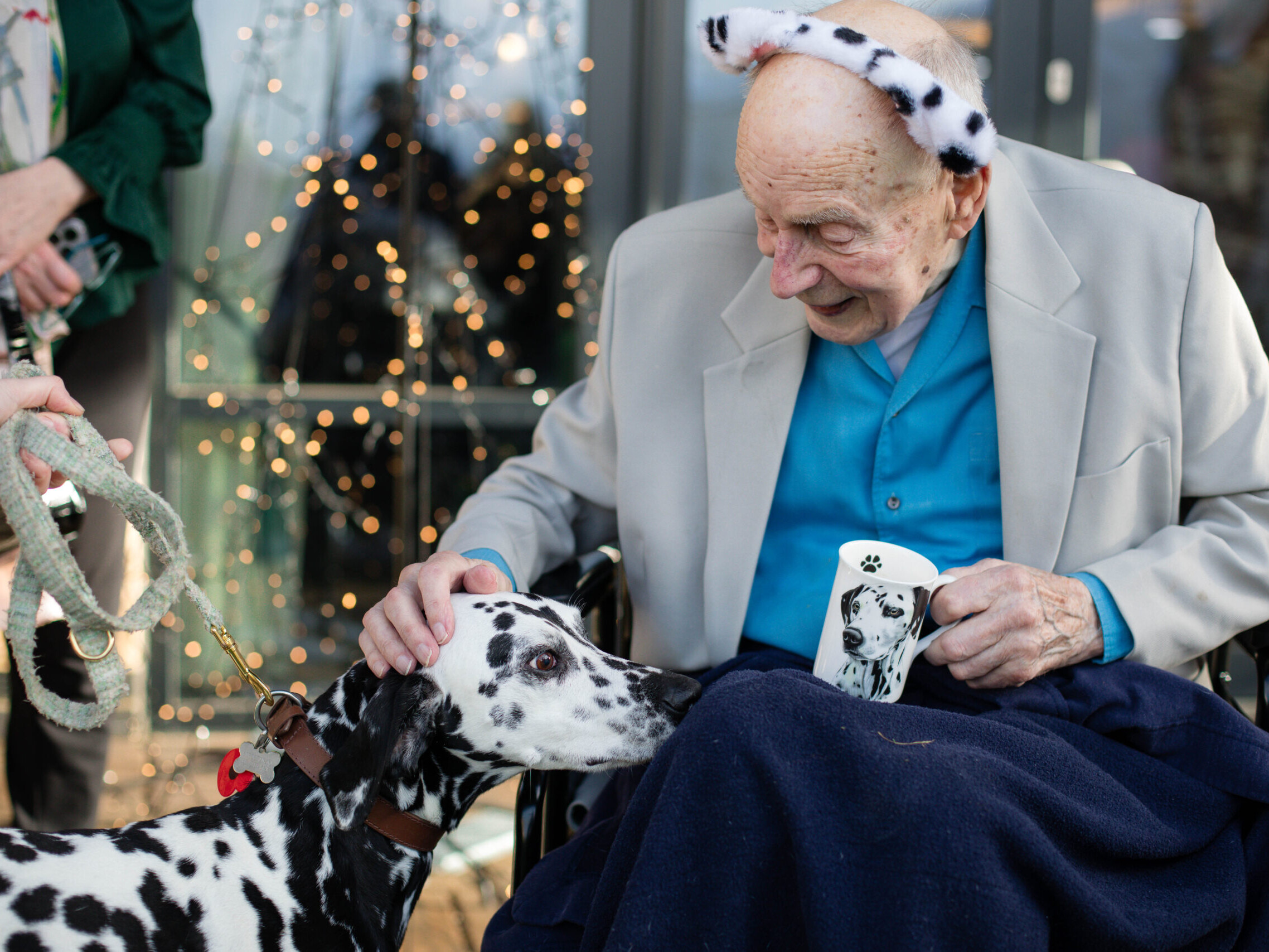 101 Dalmations Birthday Surprise
